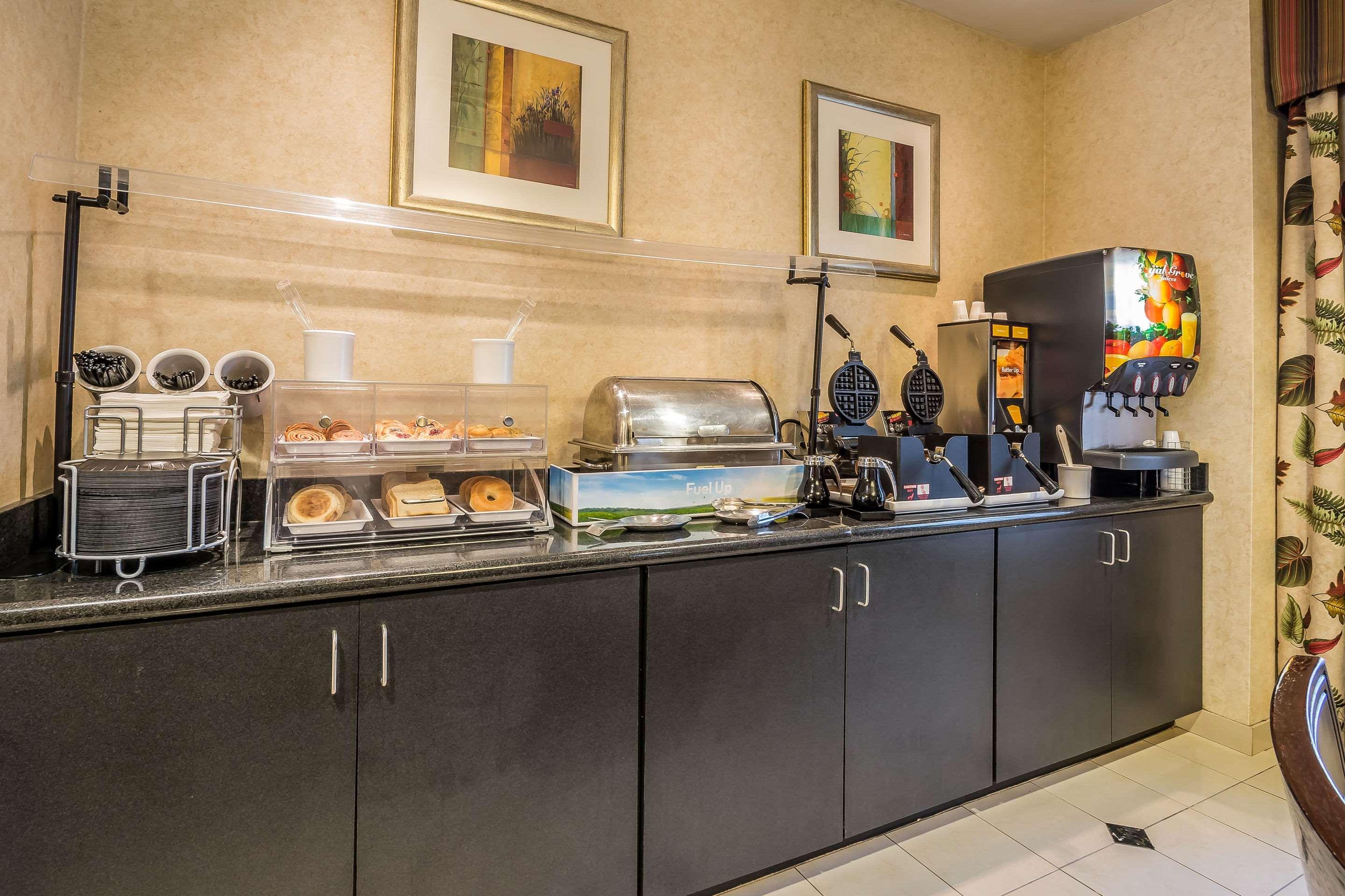 Comfort Suites West Jacksonville Exteriör bild