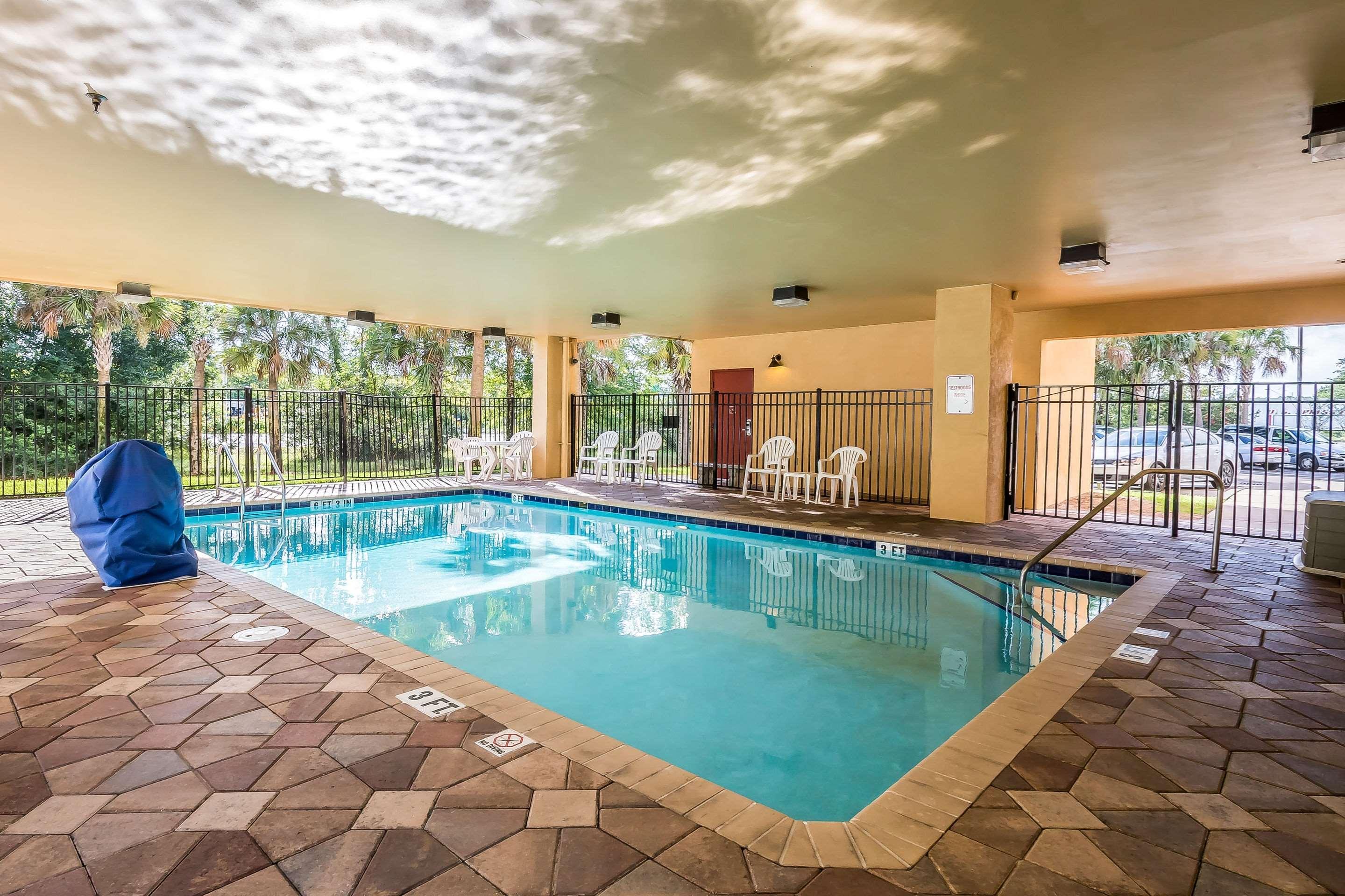 Comfort Suites West Jacksonville Exteriör bild