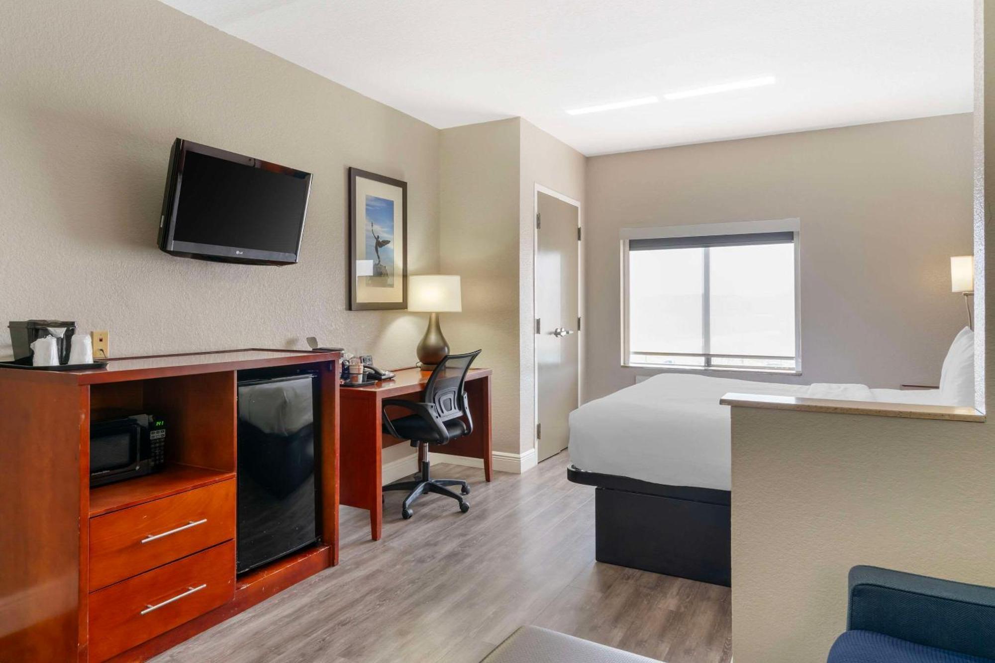 Comfort Suites West Jacksonville Exteriör bild