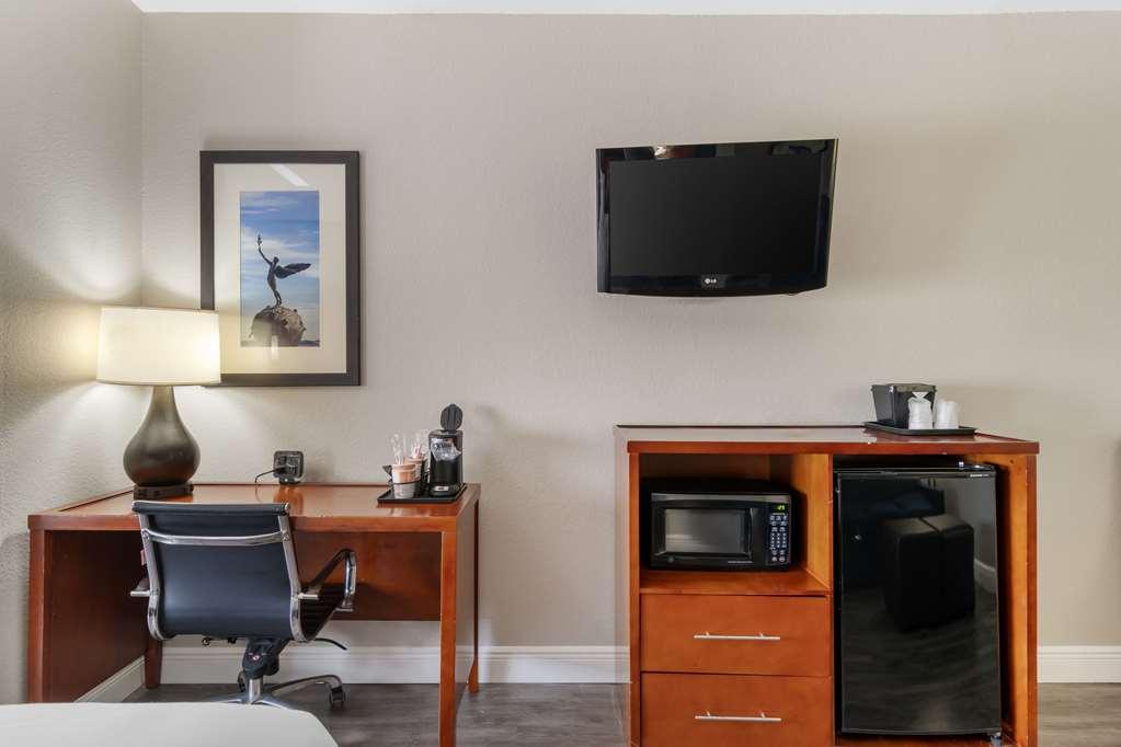 Comfort Suites West Jacksonville Rum bild