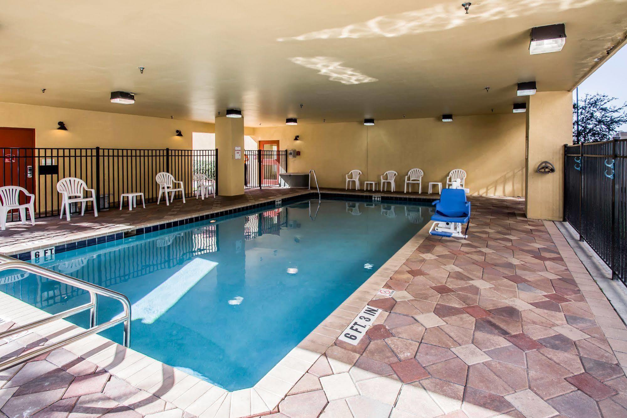 Comfort Suites West Jacksonville Exteriör bild